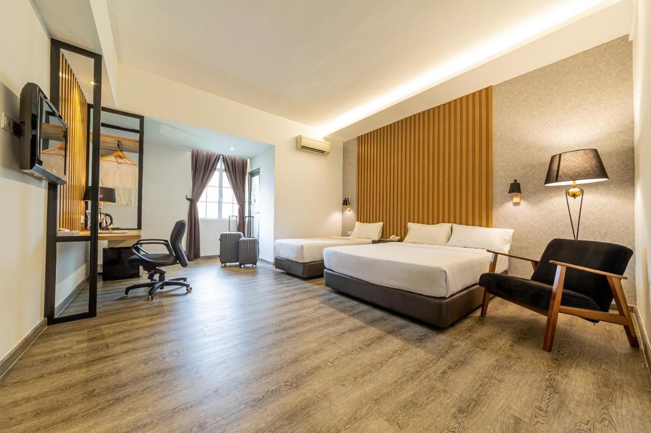 Thy Executive Hotel Johor Bahru Exterior foto